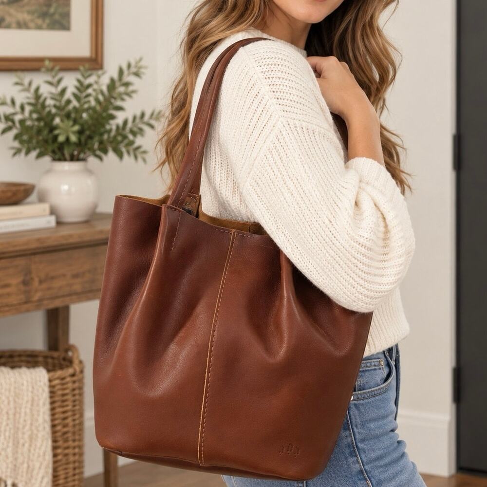 Portland Leather Large Devan Bucket Tote Chestnut Work Teacher Leather Bag